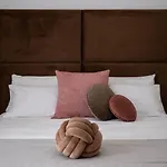 Hotell Hotiday 4*