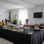 Hotell Hotiday