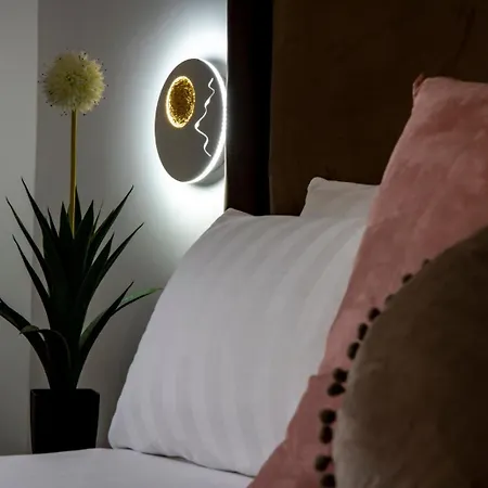 Hotiday Hotell